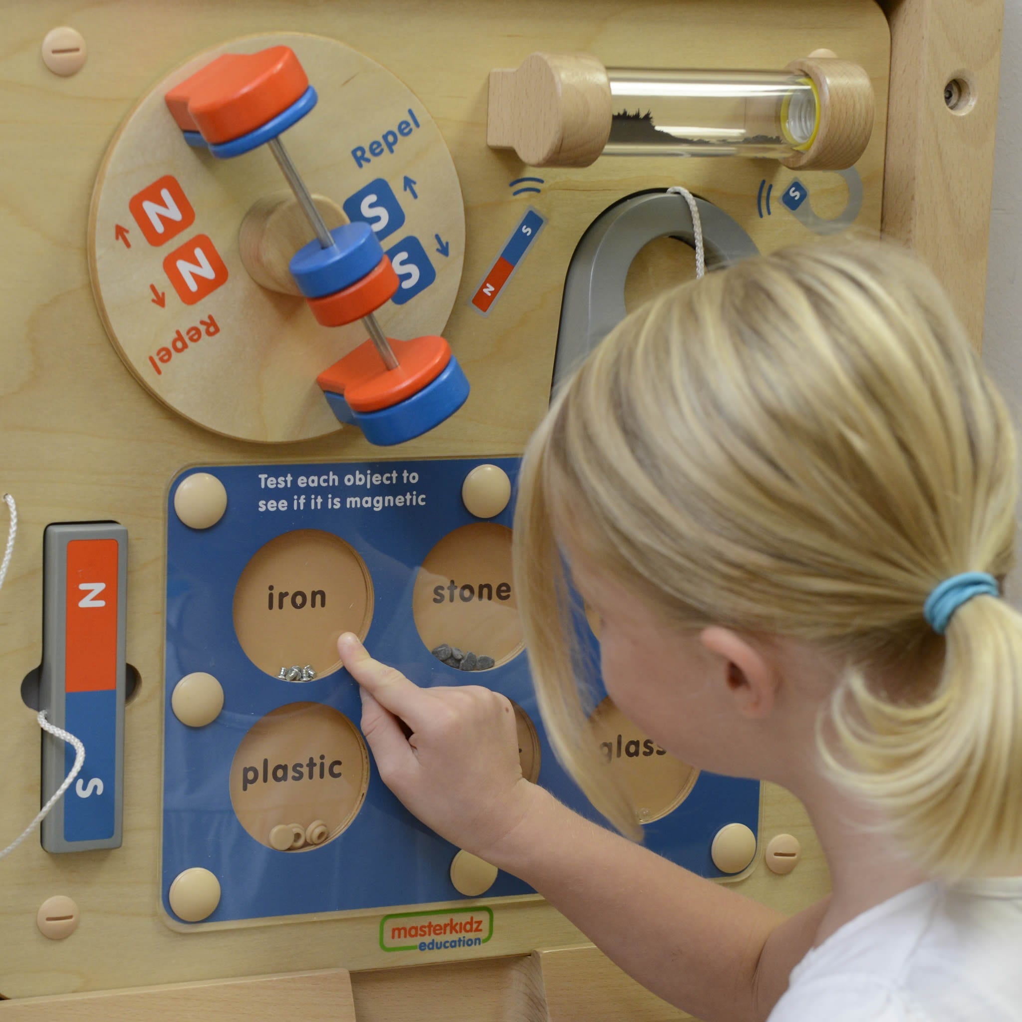 Masterkidz Magnetic Discovery Learning Board
