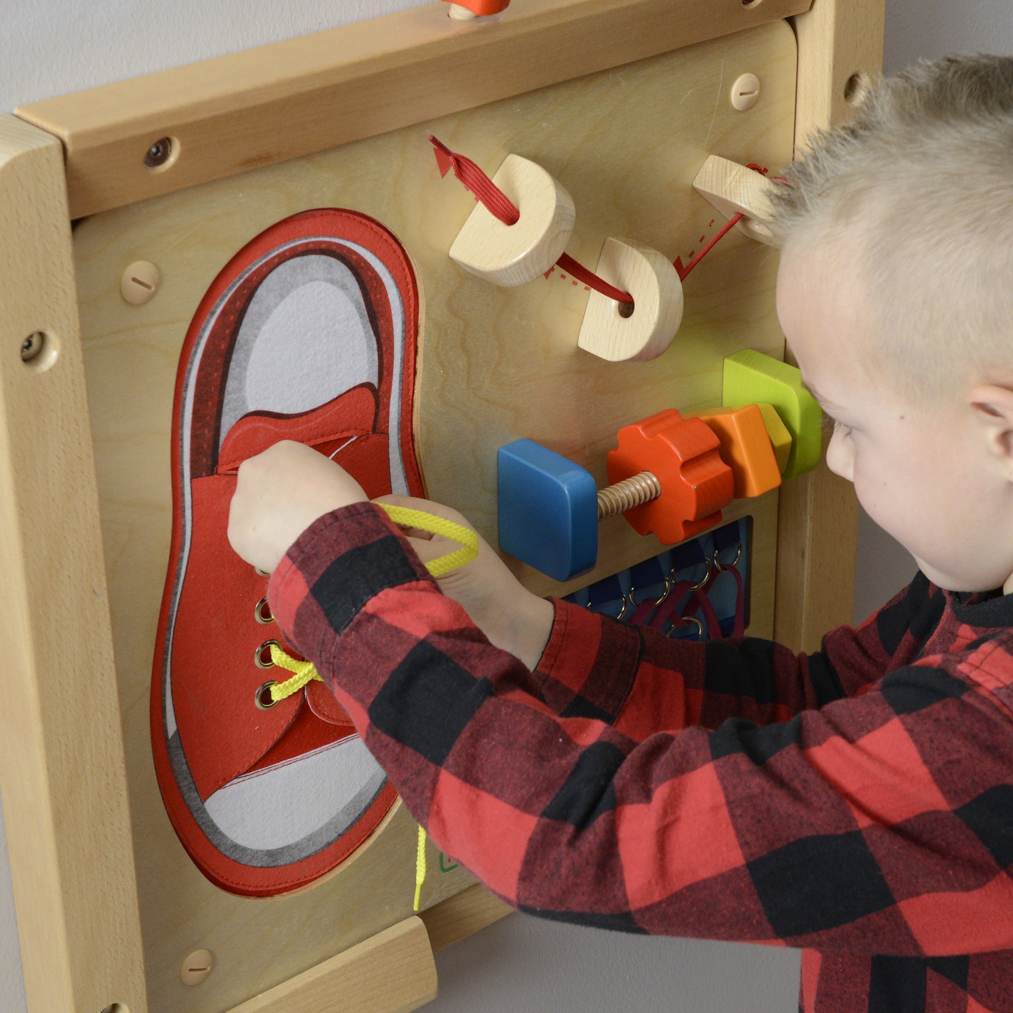 Masterkidz Wall Elements - Manual Dexterity Board